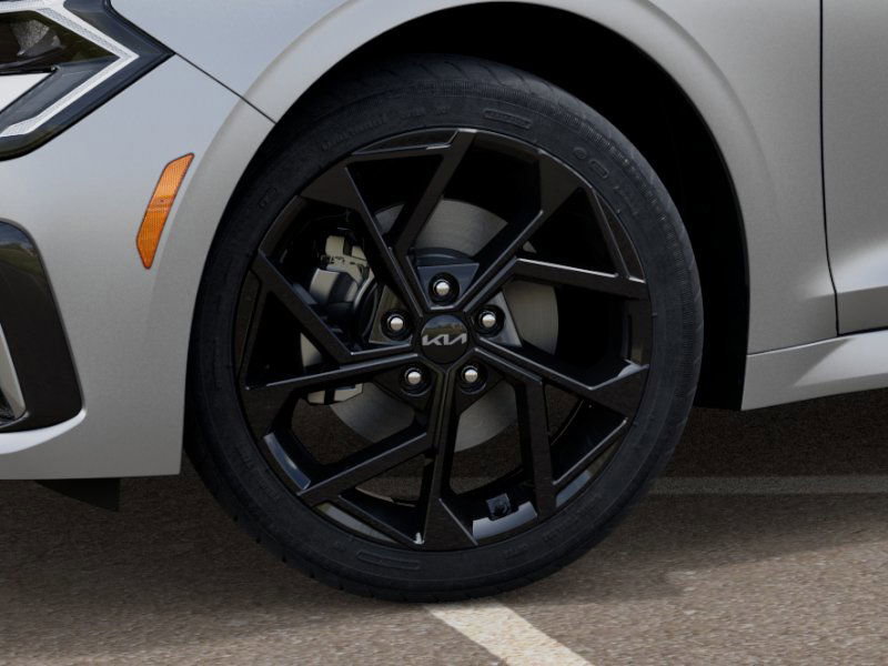 2026 Kia K5 GT-Line photo 8