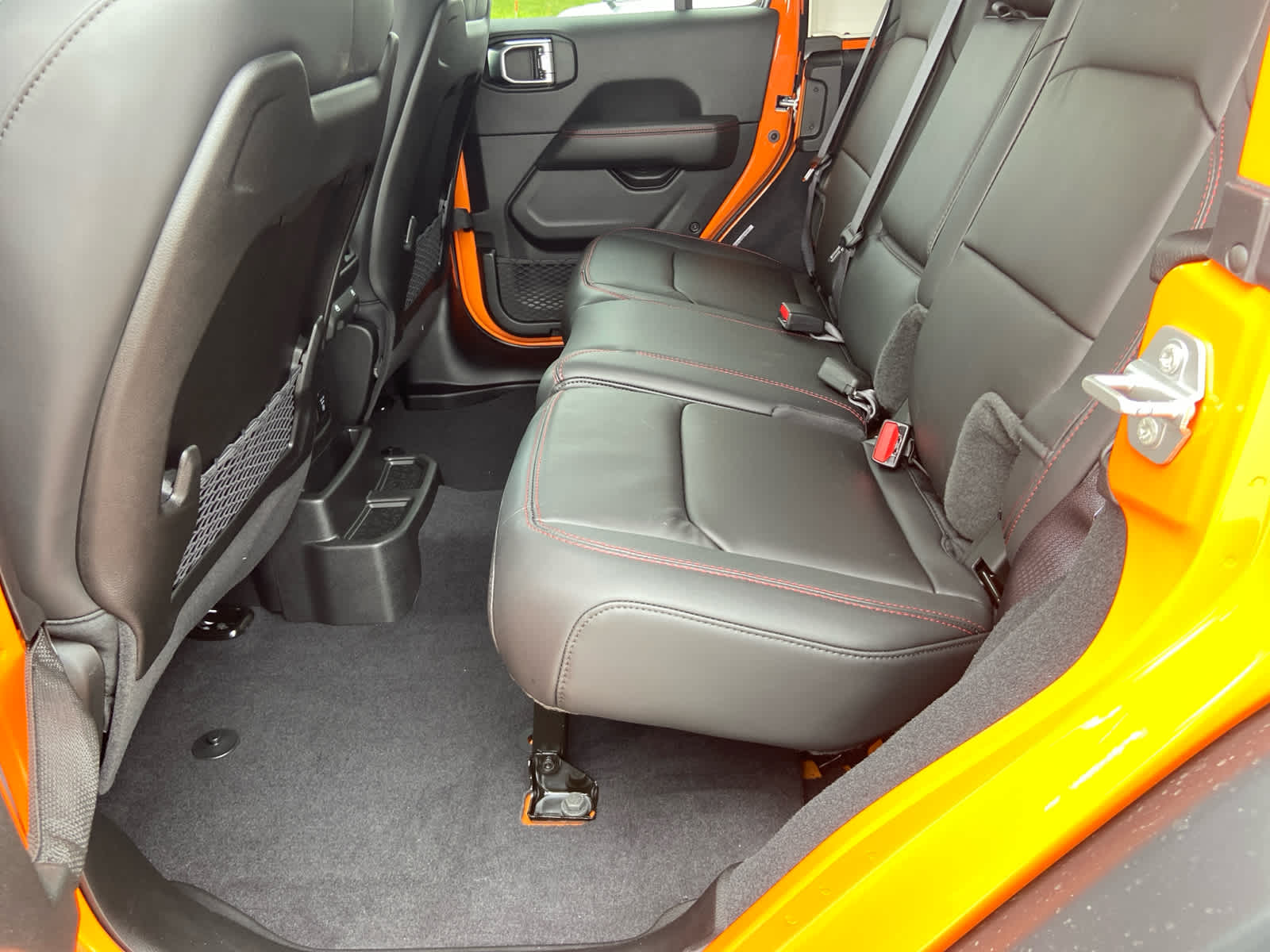 2025 Jeep Wrangler Rubicon photo 11