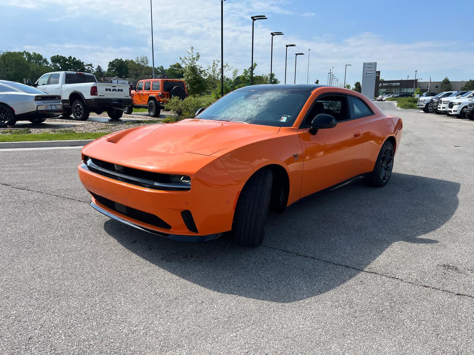 2025 Dodge Charger Daytona R/T photo 4