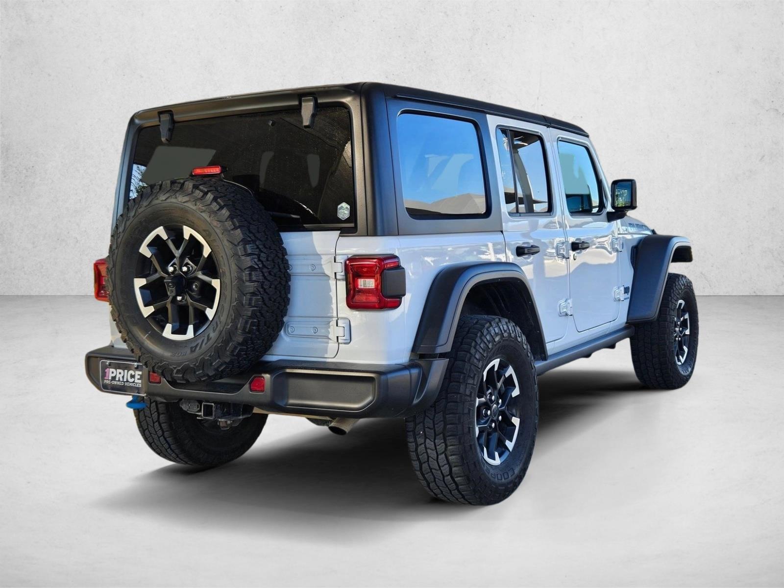 2024 Jeep Wrangler 4xe Rubicon photo 3