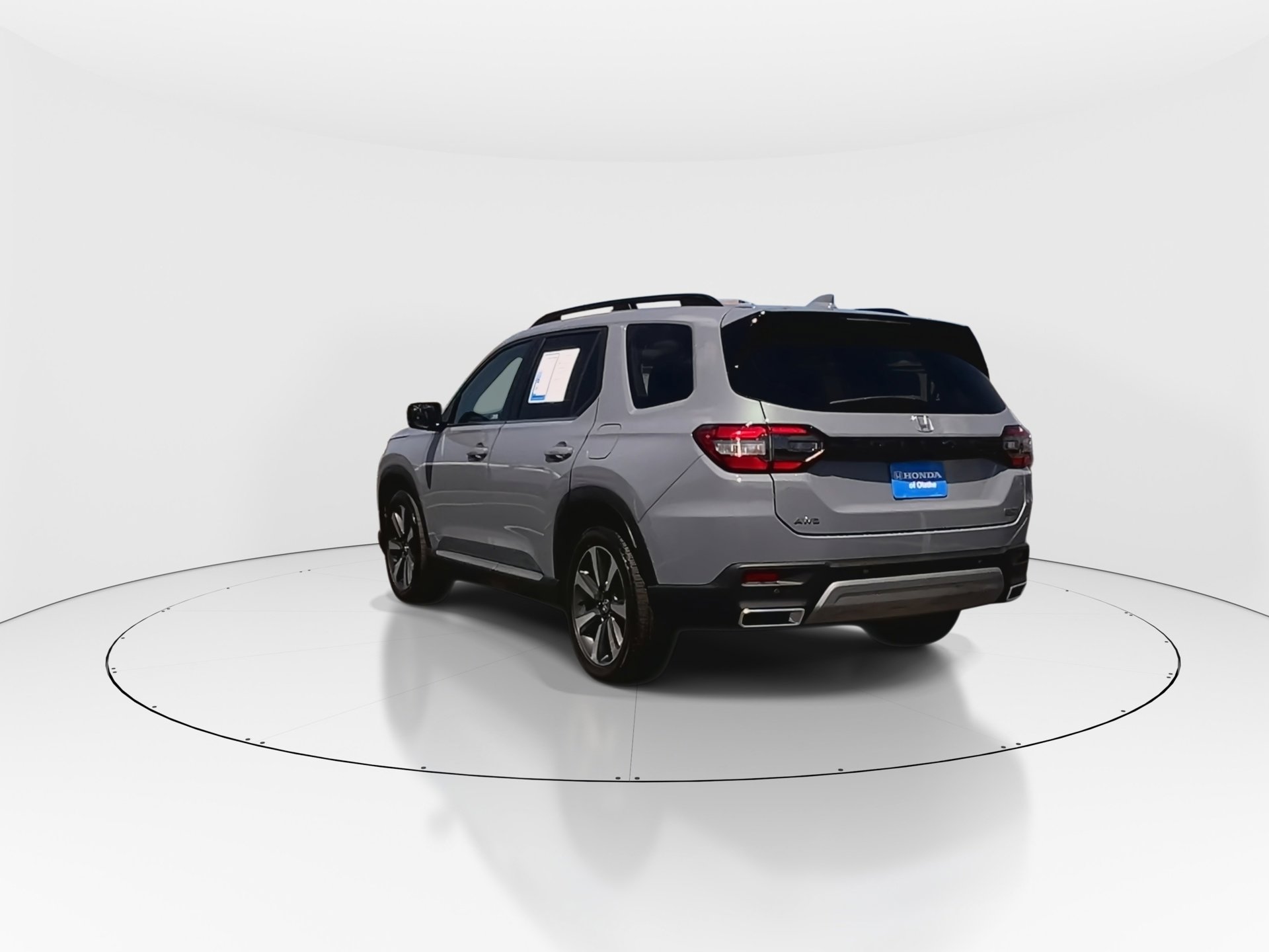 2024 Honda Pilot Touring photo 6