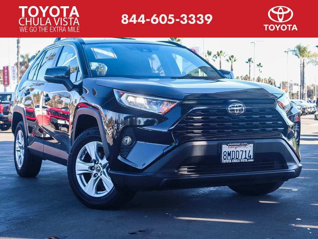 2019 Toyota RAV4 XLE's photo