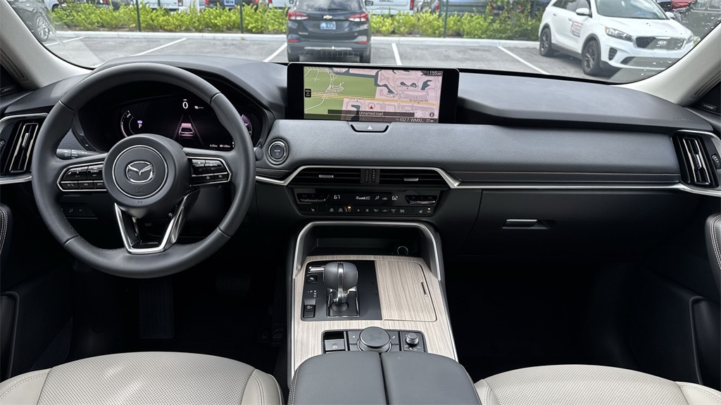 2025 Mazda CX-70 Plug-in Hybrid Premium photo 14