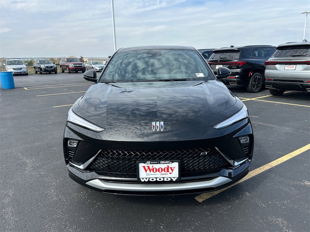 2026 Buick Envista ST photo 3