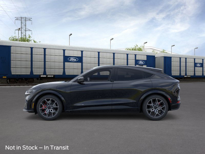 2025 Ford Mustang Mach-E GT photo 4
