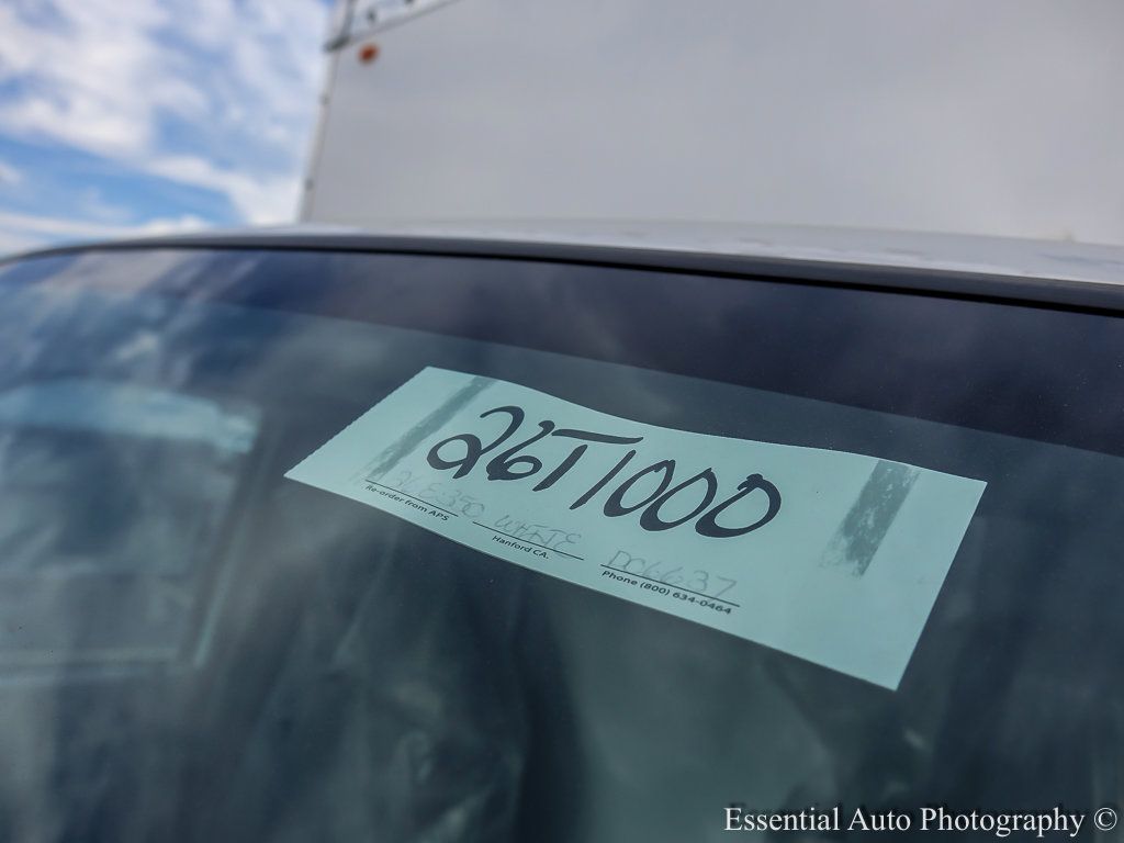 2026 FORD E-350 - Image 16