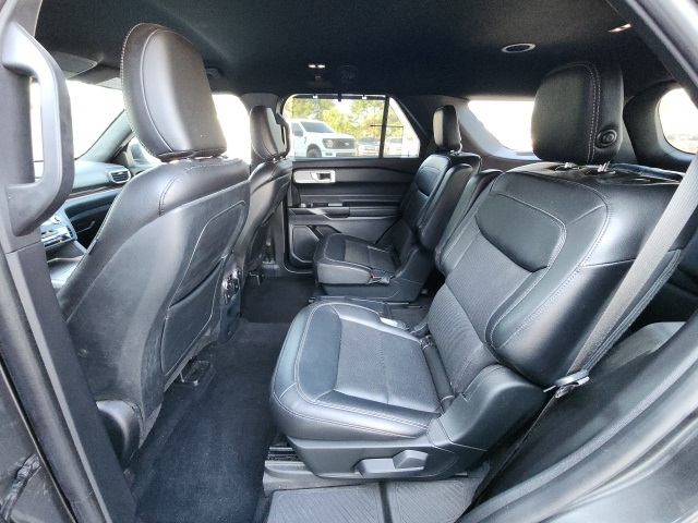 2020 Ford Explorer Limited photo 17