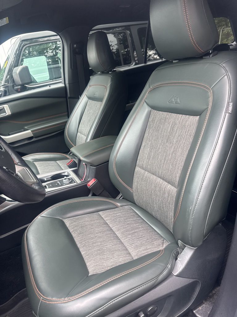 2021 Ford Explorer Timberline photo 4