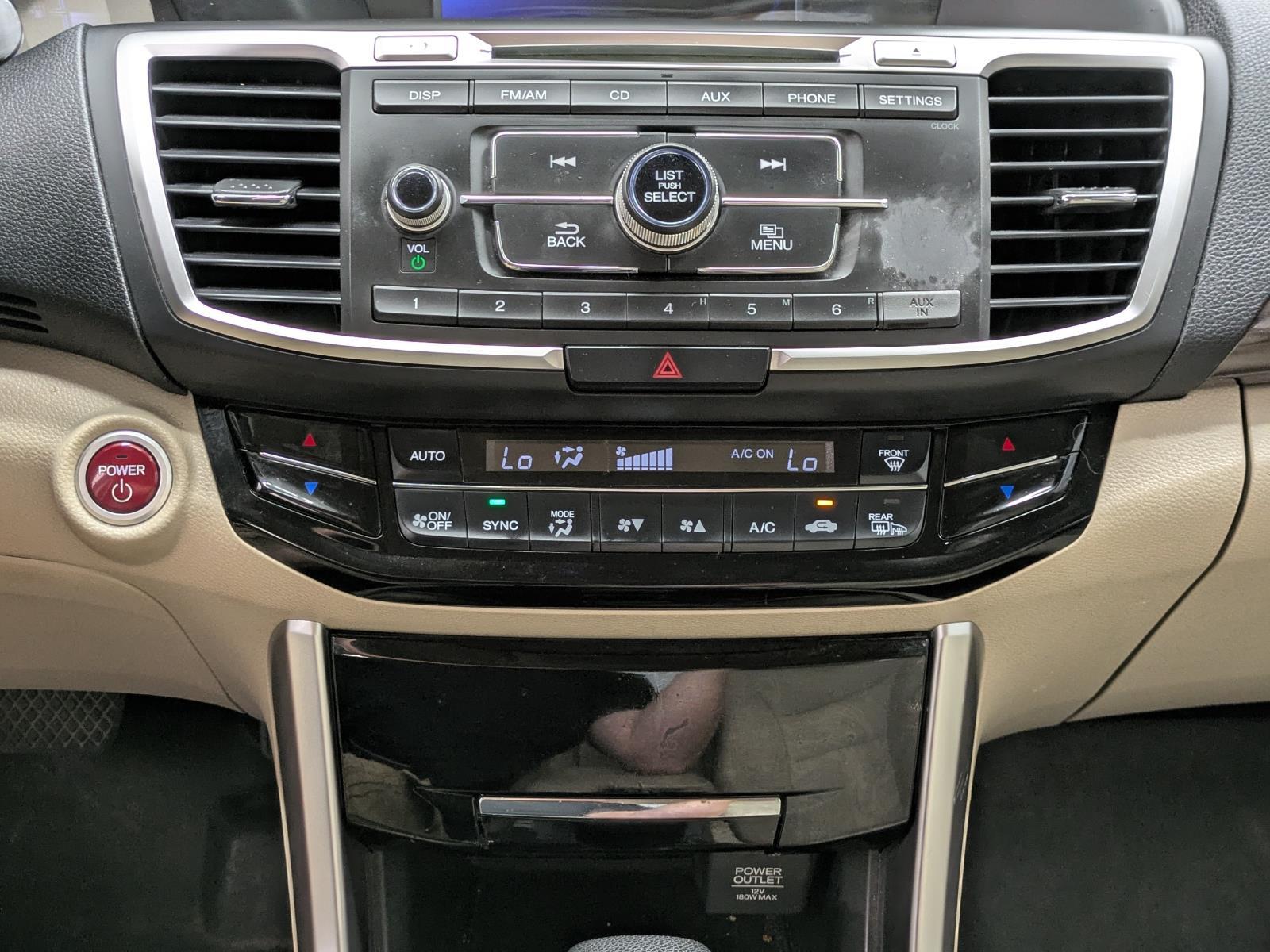2017 Honda Accord Hybrid photo 25