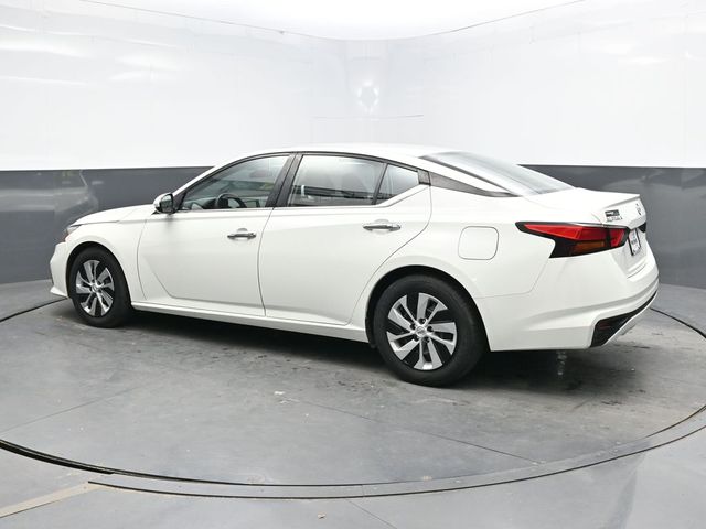 2021 Nissan Altima 2.5 S photo 3