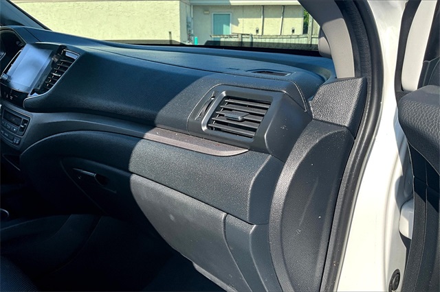 2023 Honda Ridgeline RTL photo 22