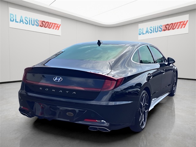2022 Hyundai Sonata N Line photo 3
