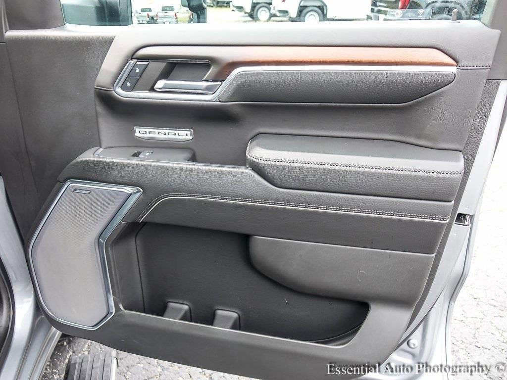 2024 GMC SIERRA - Image 27
