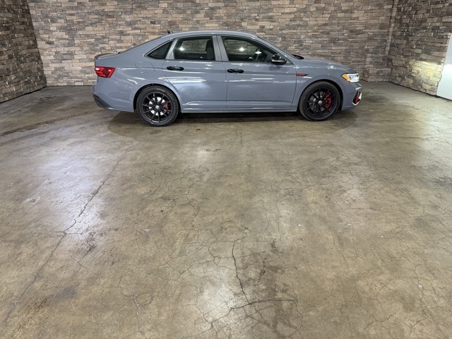2024 Volkswagen Jetta GLI Autobahn Anniversary Edition photo 10