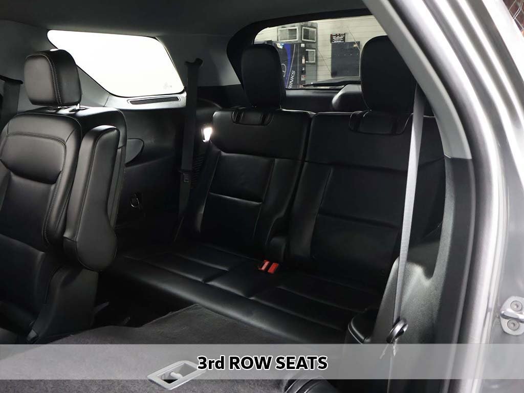 2021 Ford Explorer XLT photo 6