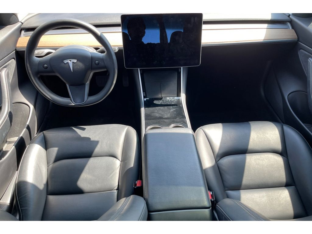 2020 Tesla Model 3 Long Range photo 14