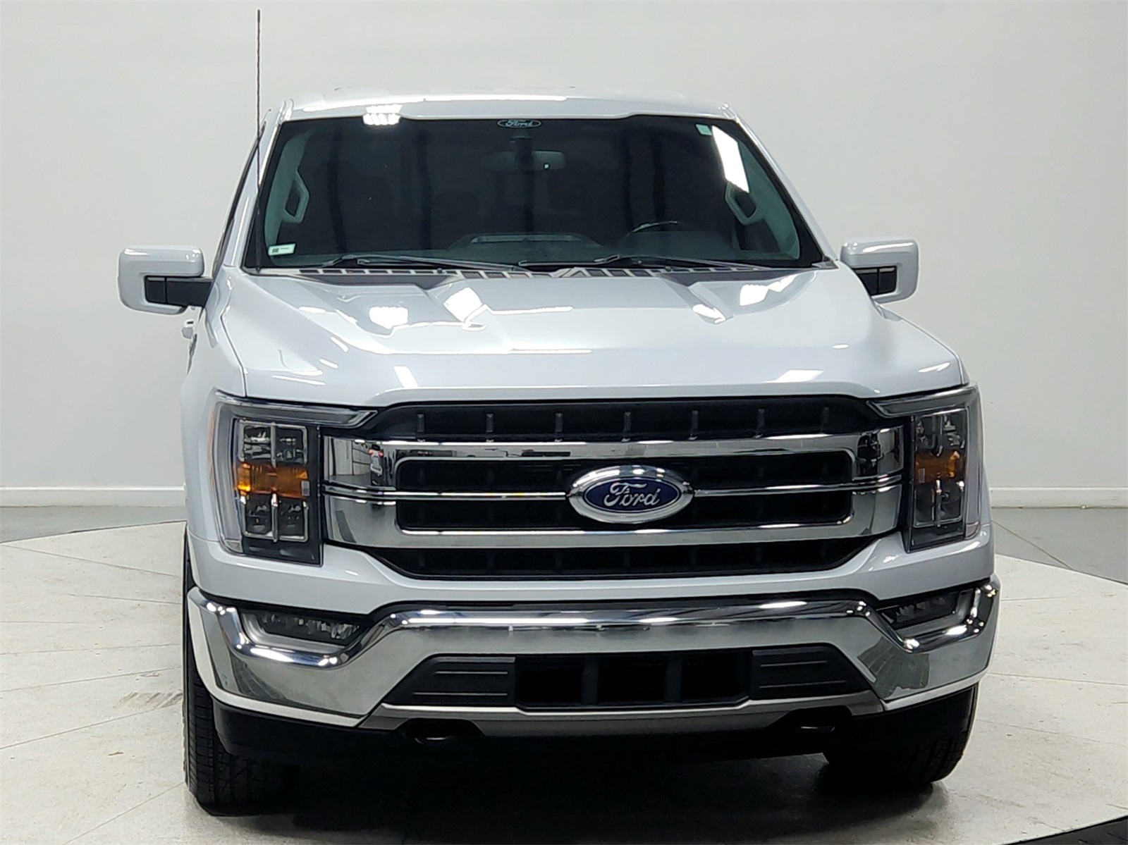 2021 Ford F-150 Lariat photo 2