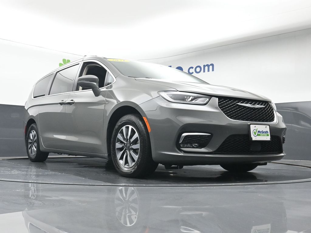 2021 Chrysler Pacifica Touring L photo 20