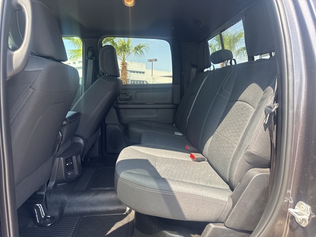 2025 Ram 3500 Tradesman photo 9