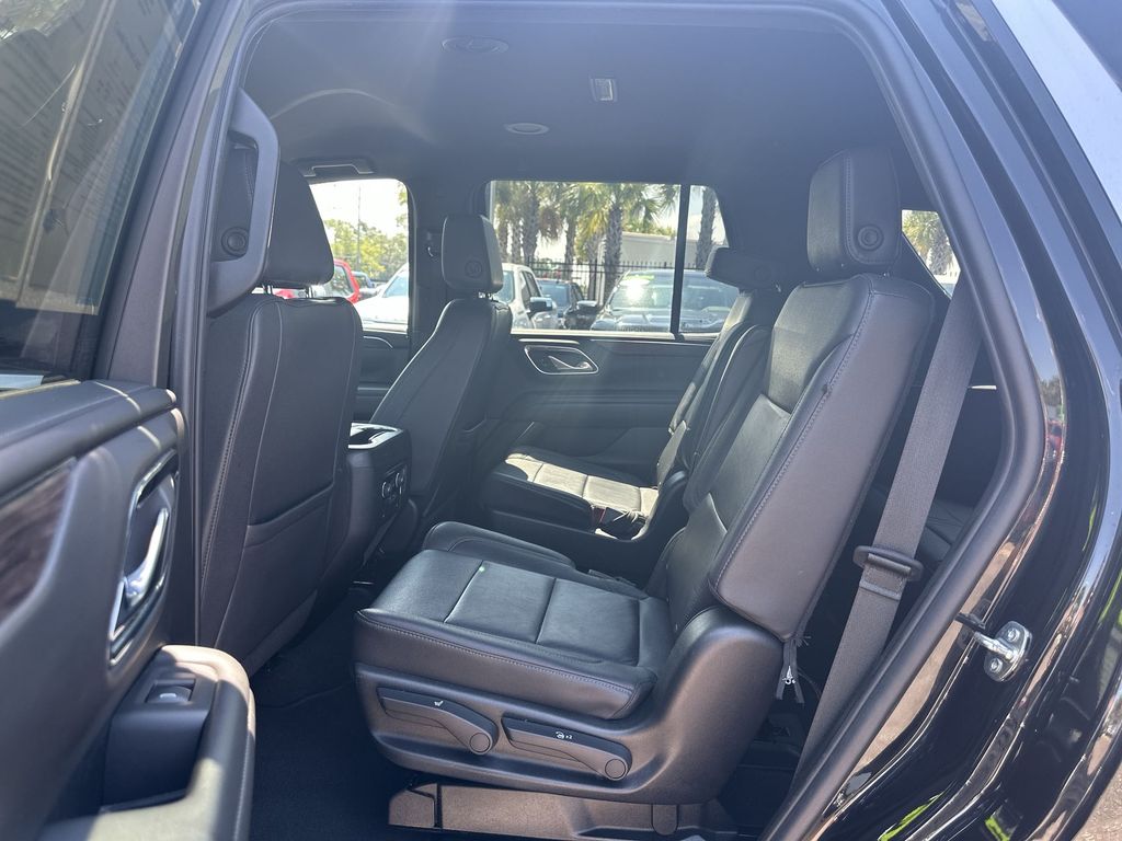 2023 Chevrolet Tahoe LT photo 26