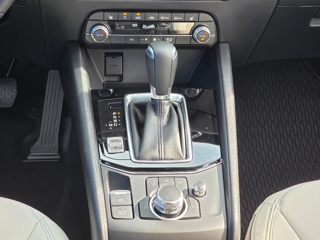 2025 Mazda CX-5 2.5 S Preferred photo 10