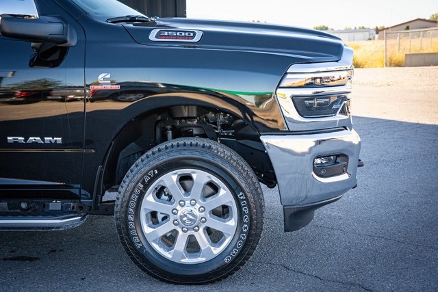 2026 Ram 3500 Laramie photo 5