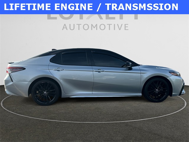 2022 Toyota Camry XSE photo 6
