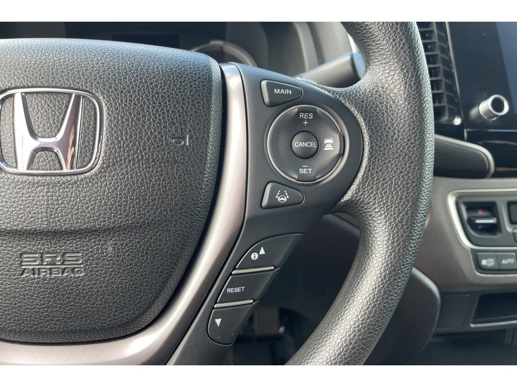 2021 Honda Ridgeline Sport photo 35