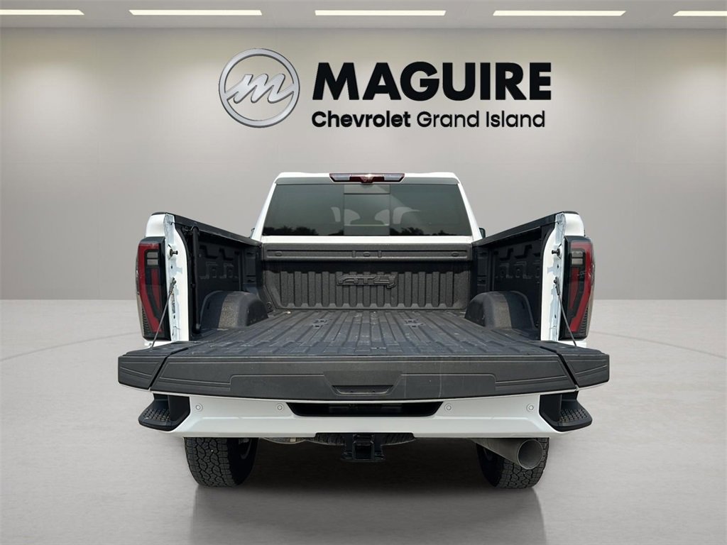 2024 Gmc Sierra 2500 HD AT4 photo 2