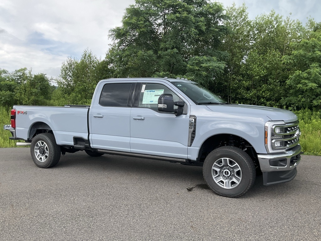 New 2025 Glacier Gray Metallic Tri-Coat Ford F-350® Lariat® image 1