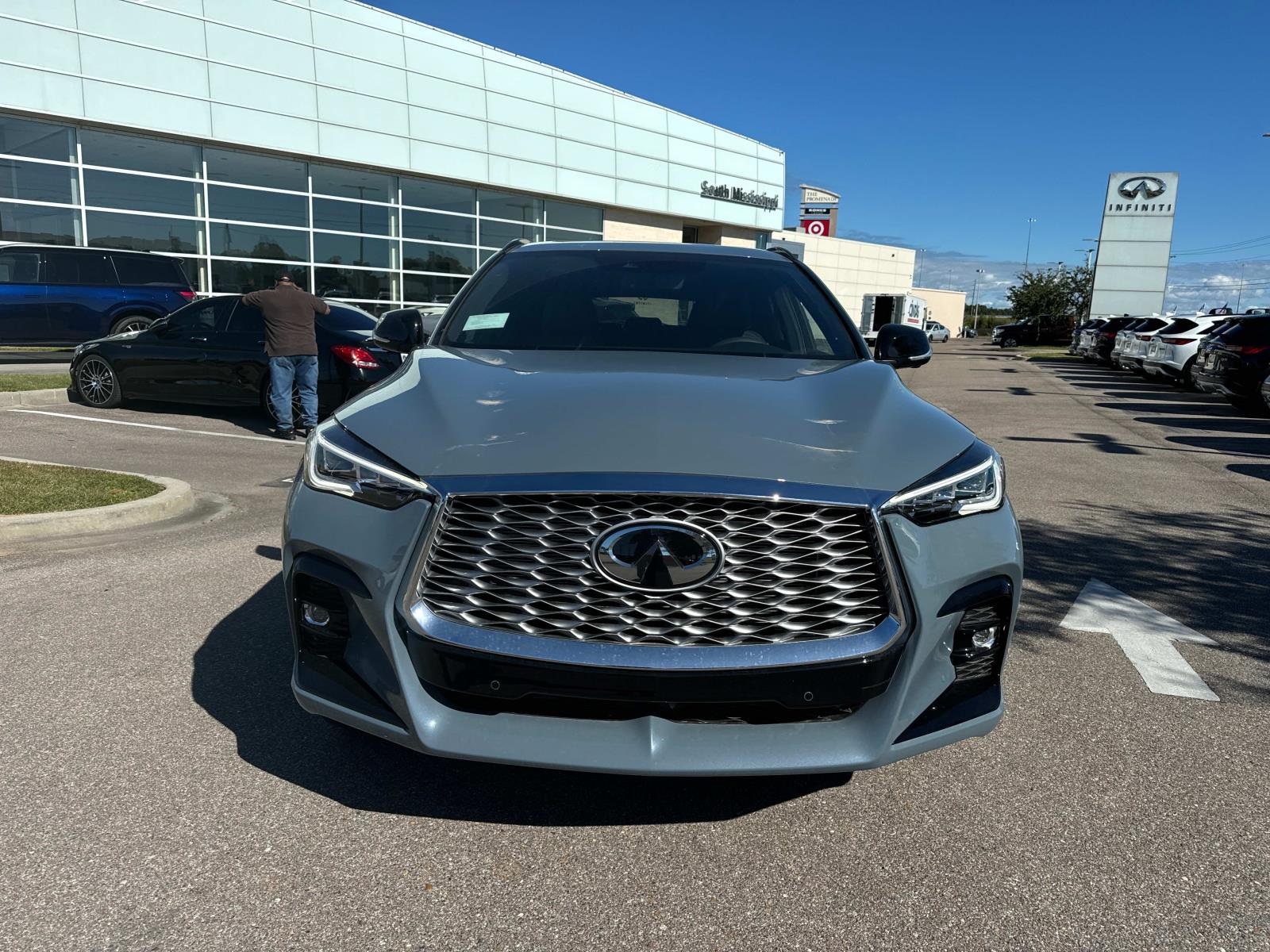 2025 Infiniti QX55 Essential photo 2