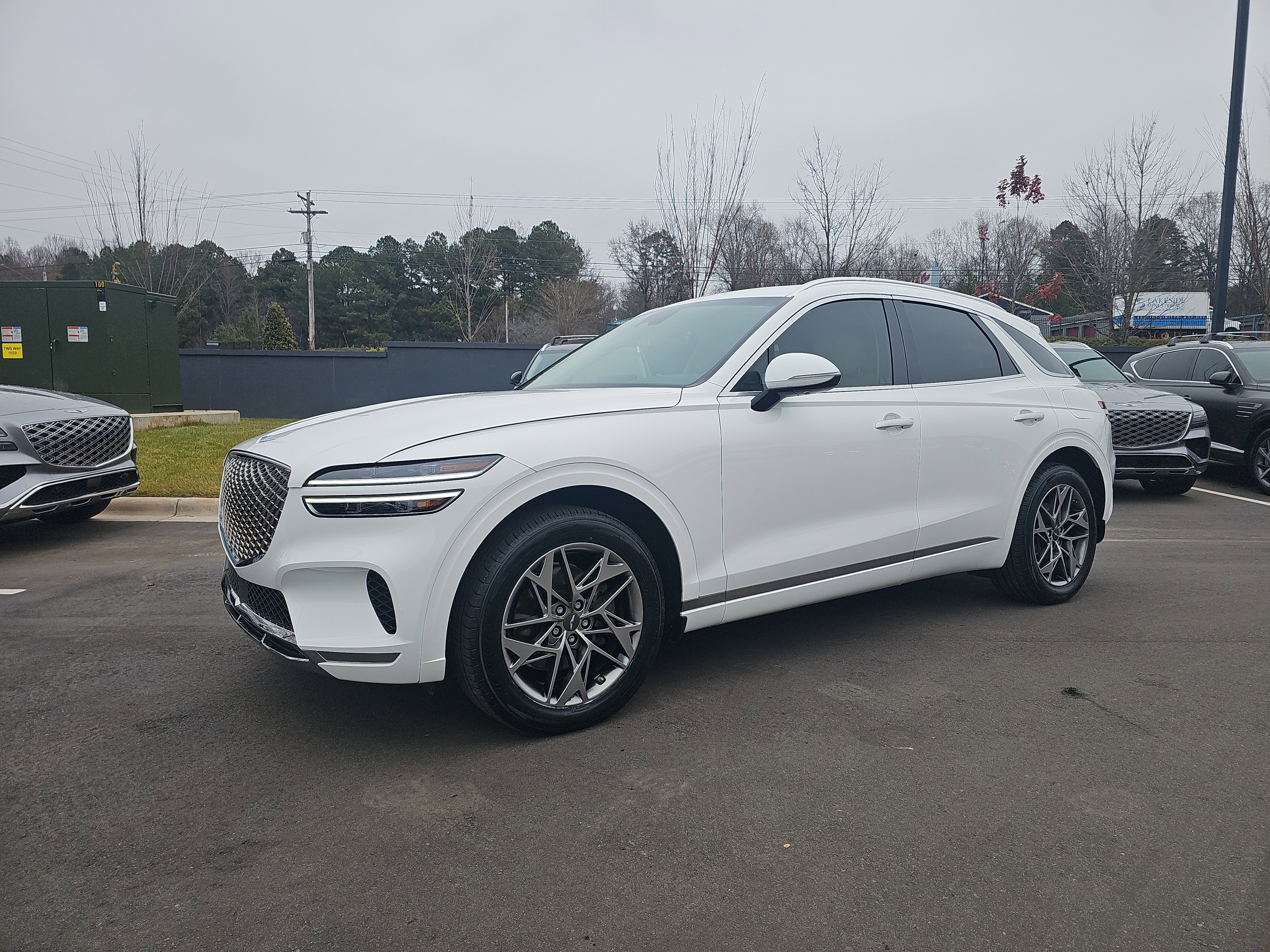 2022 GENESIS GV70 Standard's photo