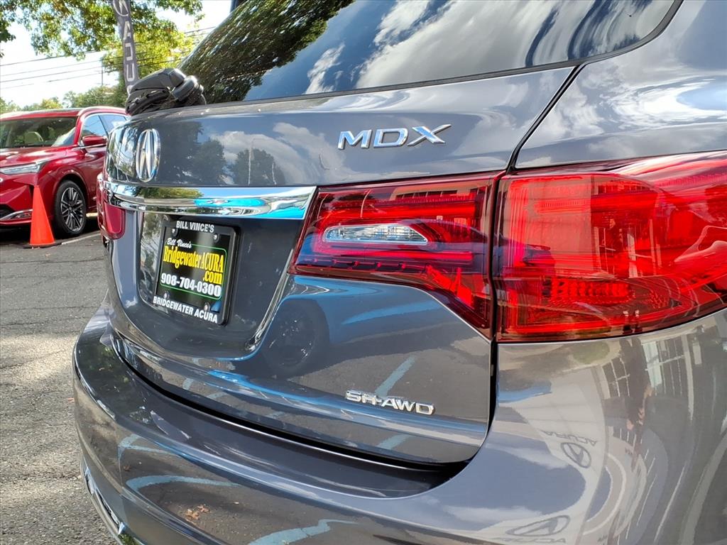 2018 Acura MDX SH-AWD photo 13