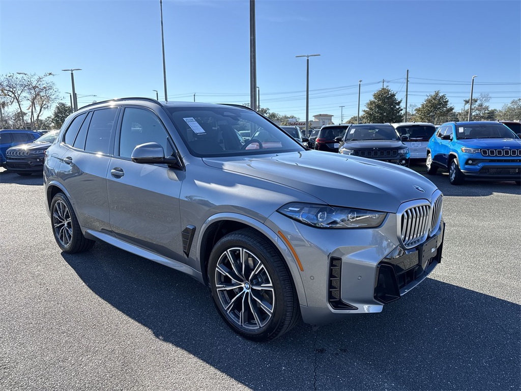 2025 BMW X5 40i's photo