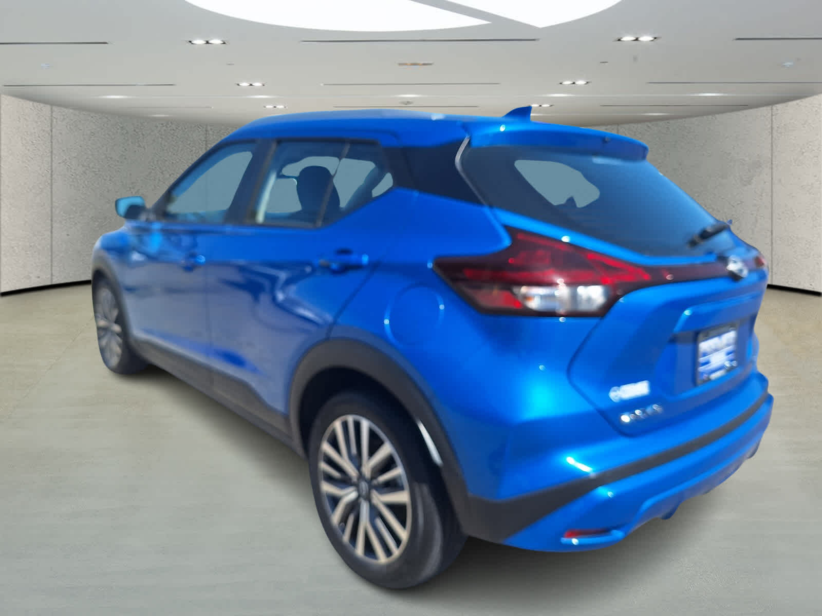 2024 Nissan Kicks SV photo 3