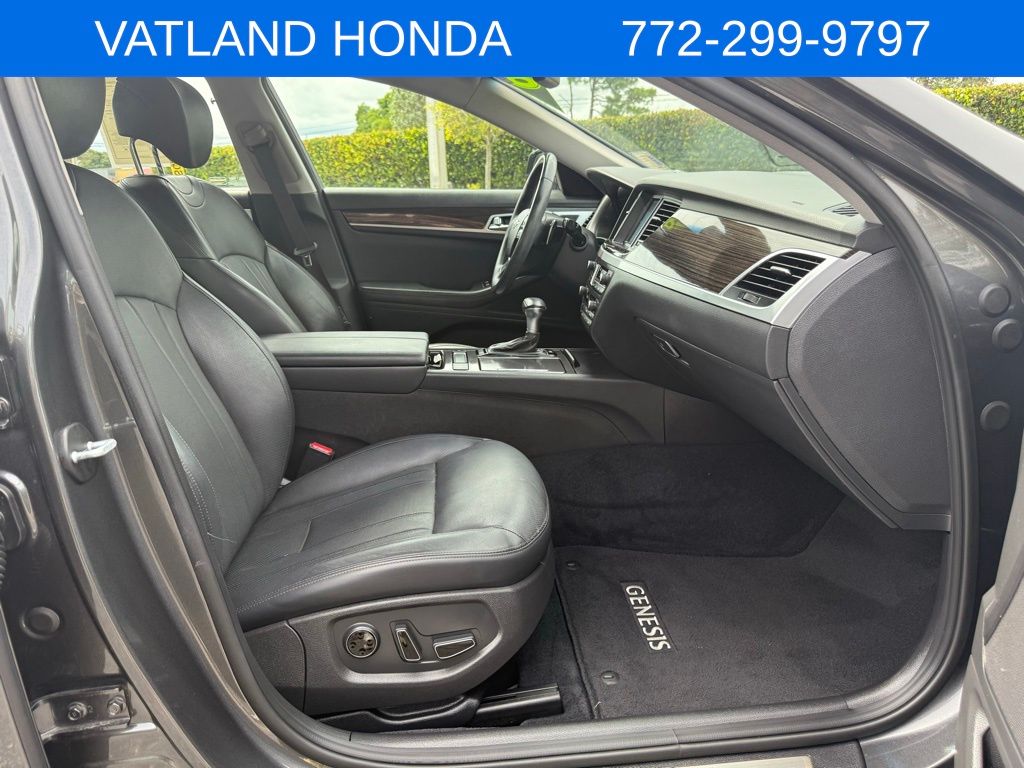 2020 Genesis G80 3.8 photo 24