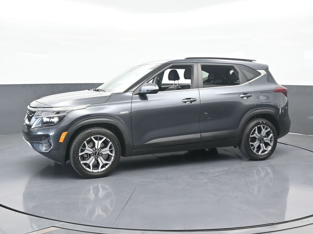 2022 Kia Seltos EX's photo