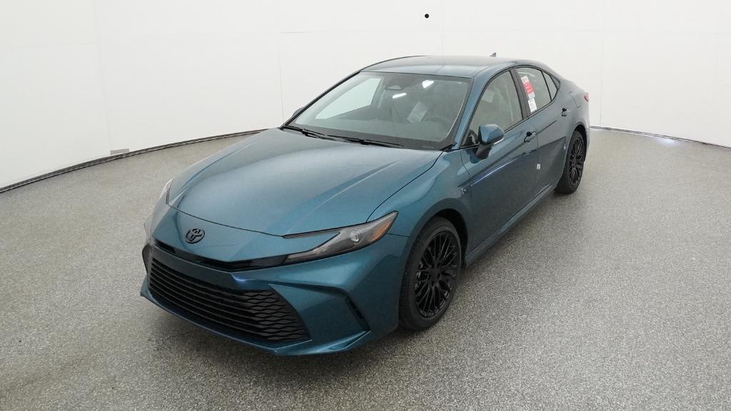 2026 Toyota Camry LE photo 5