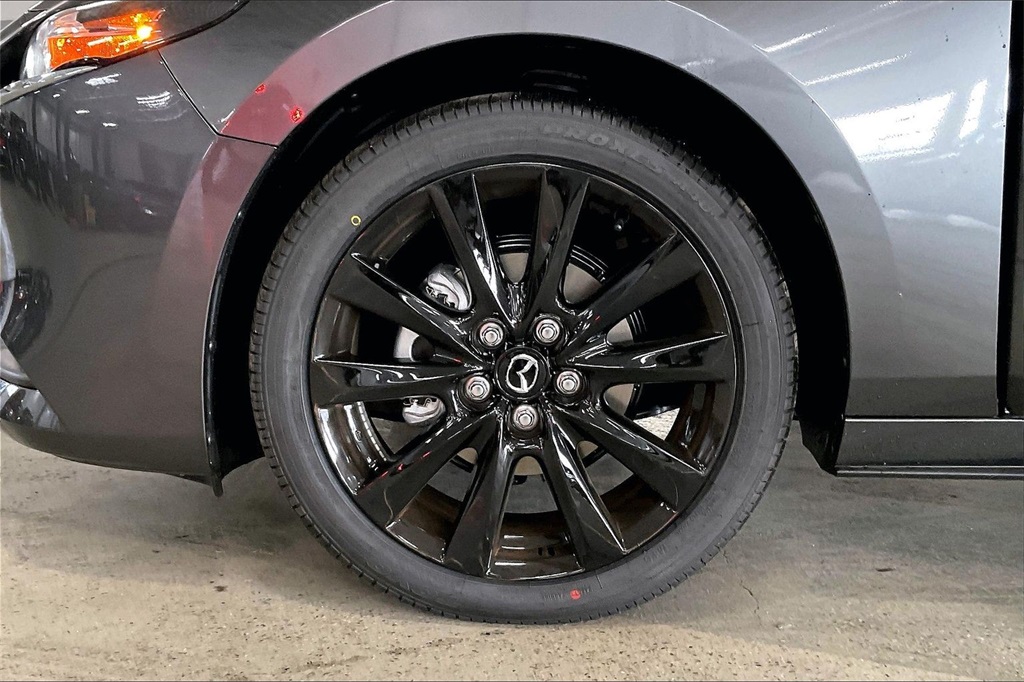 2026 MAZDA MAZDA3 - Image 11