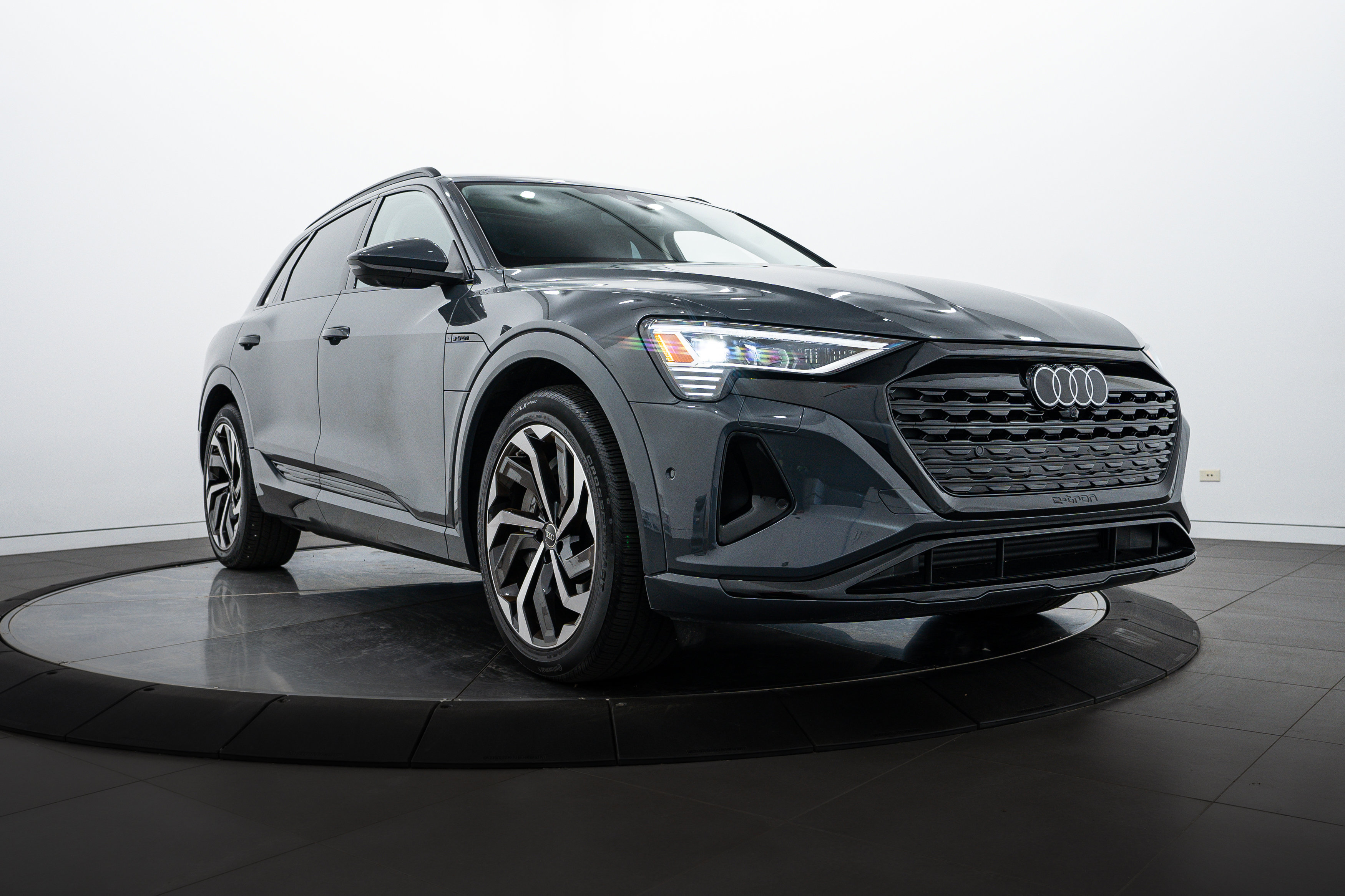 Certified 2024 Audi Q8 e-tron Premium Plus with VIN WA15AAGE1RB030260 for sale in Highland Park, IL