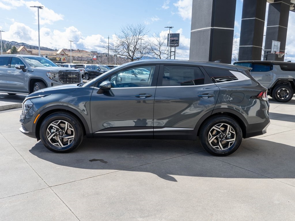 2025 Kia Sportage LX photo 2