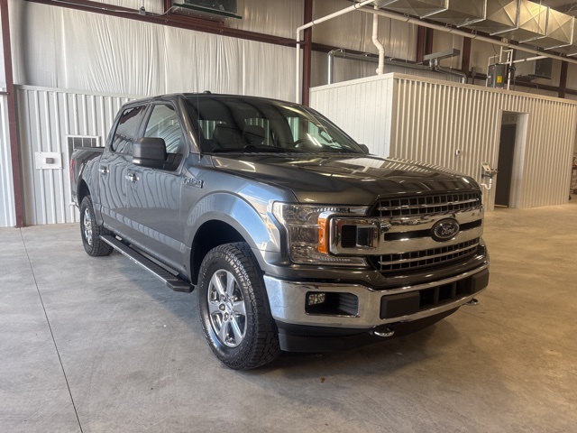 2018 Ford F-150 XLT photo 2