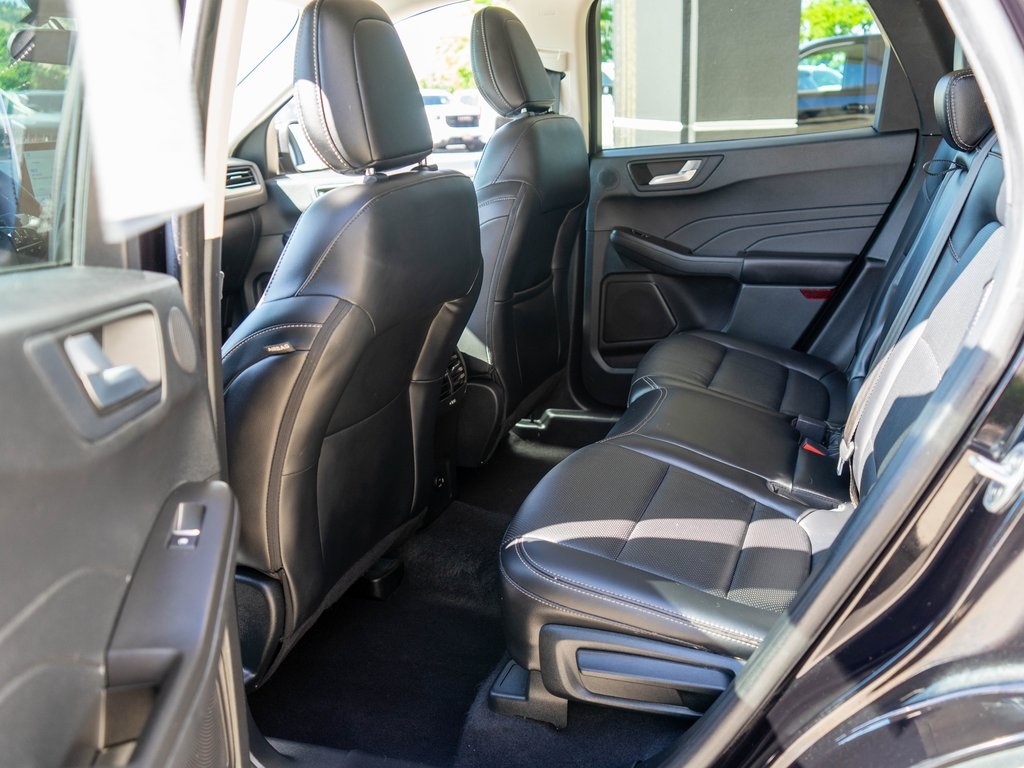 2021 Ford Escape SEL photo 12