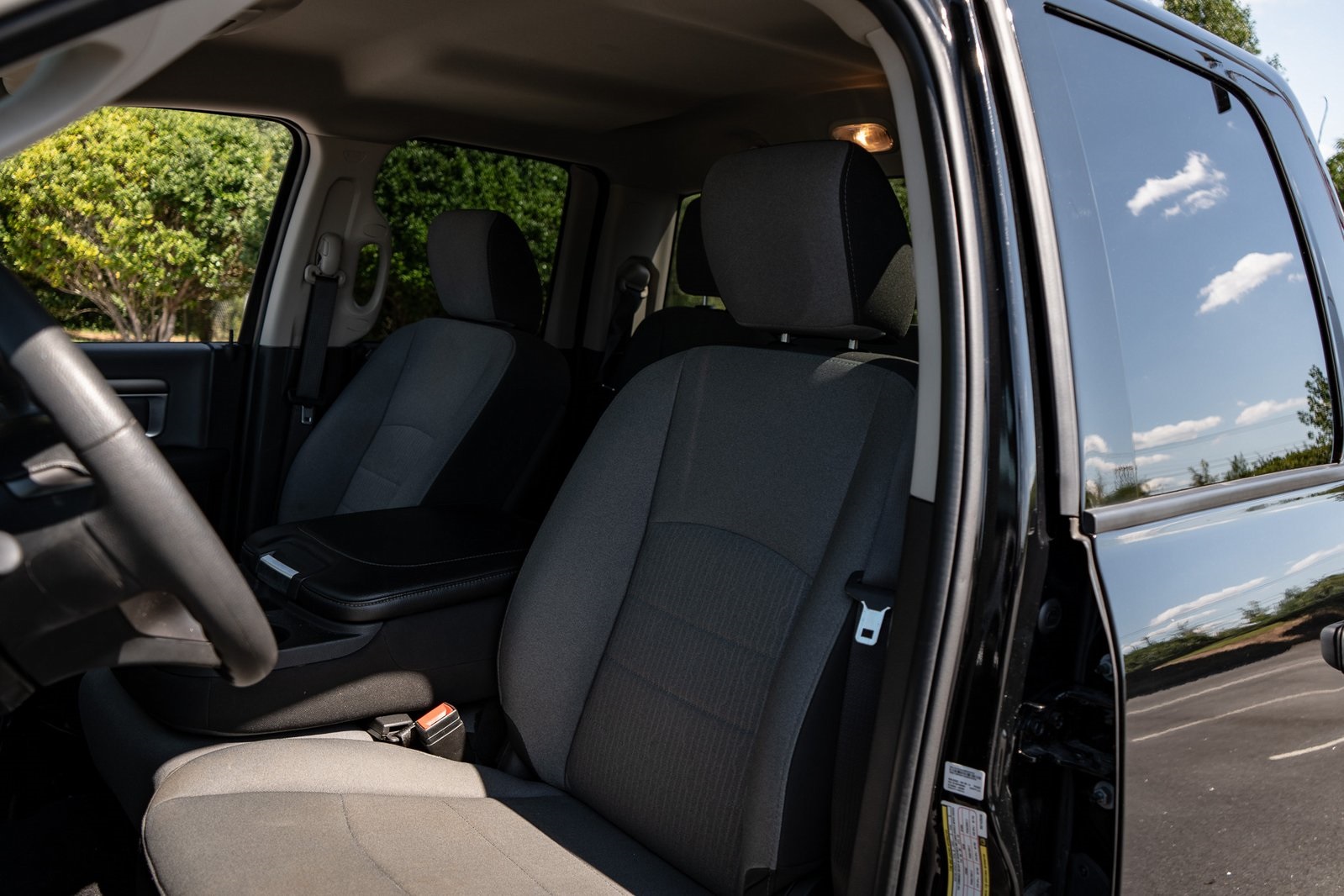 2024 Ram 1500 Classic SLT photo 13