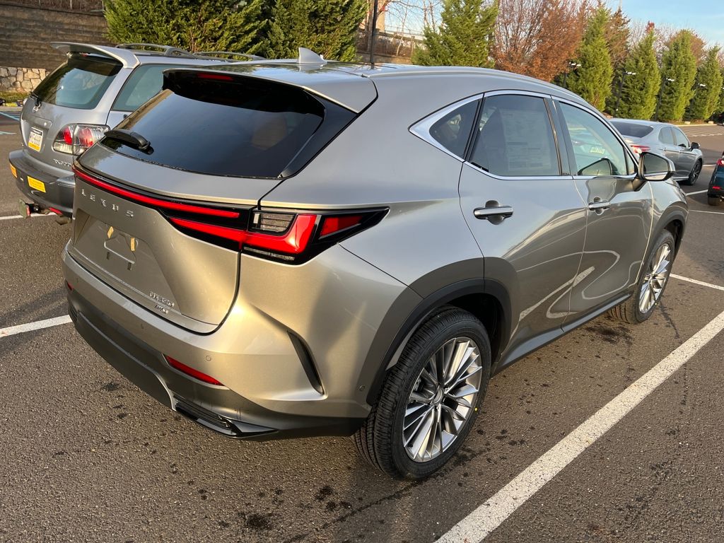 2026 Lexus NX 350 Luxury AWD photo 3