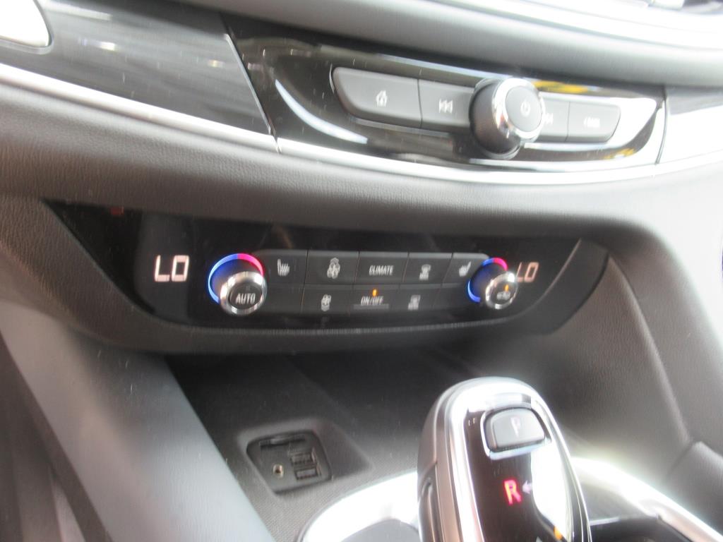 2021 Buick Enclave Preferred photo 23