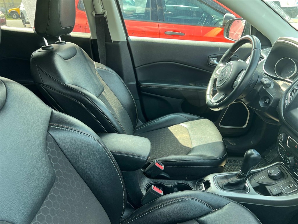 2021 Jeep Compass Latitude photo 12