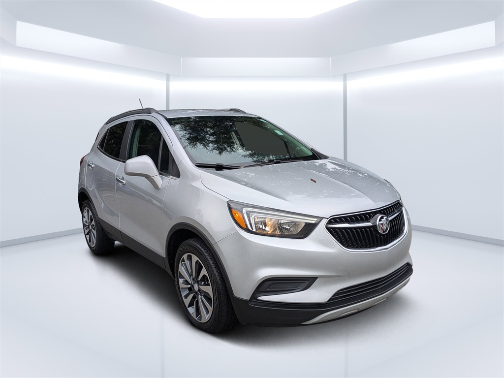 2022 Buick Encore Preferred's photo