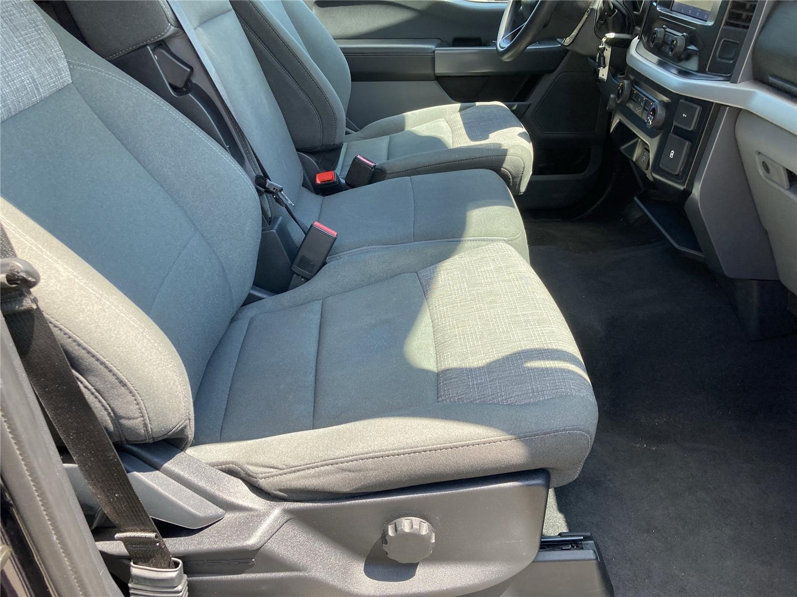 2023 Ford F-150 XLT photo 31