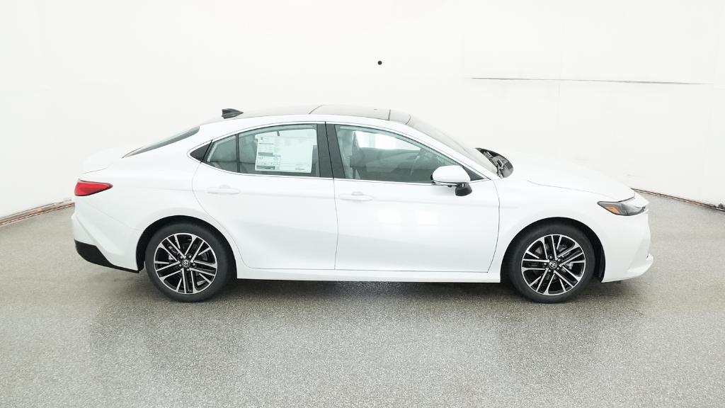 2025 Toyota Camry XLE photo 25
